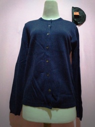 Cardigan Rajut Biru Gelap