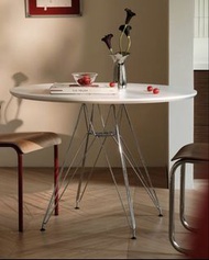 Modern Eames Style Round Dining Table with Metal Legs