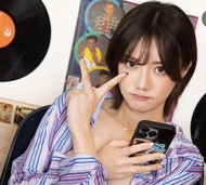 宮下玲奈 親簽拍立