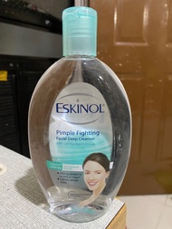 Eskinol Pimple Fighting Cleanser