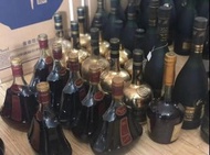 高價上門回收 軒尼詩(Hennessy)、麥卡倫（Macallan）、馬爹利(Martell)、名仕、人头马(Remy Martin)、尊尼获加、卡慕 XO、長頸Fov、路易十三（Louis XIII