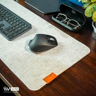 LIV Desk Pad Big Size Minimalistic & Premium & Luxury mouse pad ที่รองเมาส์ แผ่นรองเม้า ผ้าสักหลาดพร