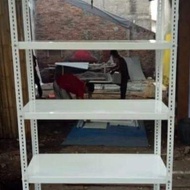 4-Slot Iron Rack