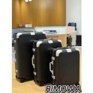 Rimowa Hybird  Matte Black 21-inch Carry-on Luggage,26-inch  30-inch & 33-inch Checked Luggage / Sui