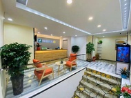 Home Inn Huayi Hotel (Landa Second Hospital Cultural Palace Subway Station)
