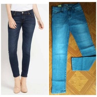Ako jeans*