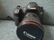 canon 5D Mark iii +17mm-40mm F4 canon 鏡頭+ 28mm-70mm F2.8 sigma 鏡頭