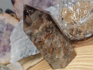 天然千層幽靈水晶柱|黑髮髮絲|茶晶色調|多色多功效