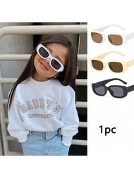 1入款可愛復古啞光長方形兒童太陽眼鏡,戶外甜美防曬眼鏡,附塑料眼鏡盒,理想禮物選擇