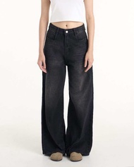 TEMTA - Shan Jeans - กางเกงยีนส์สีดำฟอก ทรงกระบอกใหญ่ ทรงแบ็กกี้ Baggy Jeans พรางสะโพก พรางขาใหญ่ เอ