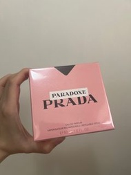 Prada 香水