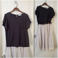 OPAQUE.CLIP 日牌黑色上衣