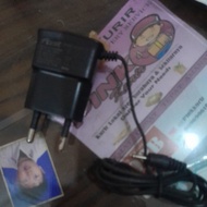 Nokia charger D880 charger/