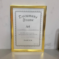 1ลัง48ชิ้นกรอบรูปA4 สีทอง สีไม้ กรอบอะคริลิค มีแผ่นพลาสติกใส ขนาด21*29.7cm แบบยกลัง48ชิ้น กรอบรูปตกแ