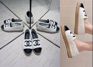 Chanel 草鞋 黑白色 23c