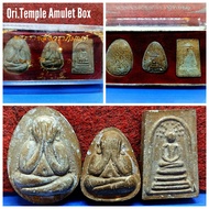 特价清货,只有一套而已:大名鼎鼎的圣僧龙婆多稀有(少量发行)流行模套装(3尊一套)包括火焰必达,珍宝必这,小模必达,附原装庙盒Master Lp Toh Phra Pidta & SomdejSet