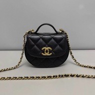 Chanel香奈兒 黑金全皮mini元寶包 芯片