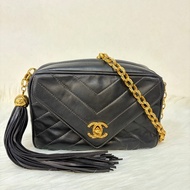 CHANEL 黑羊皮 金球 雕花鍊 流蘇 方包 相機包 斜背包 前口袋 老香 vintage