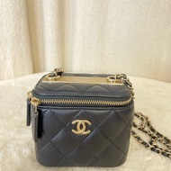 Chanel/香奈兒 trendy-cc 黑金羊皮小盒子斜挎包