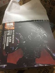 全新 日版 Kaiyodo 山口式 海洋堂 特攝 SCI-FI Revoltech 016 異形 Alien Warrior Figure