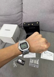 G-Shock 銀色金屬手錶