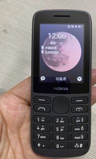 諾基亞215  4G手機