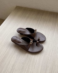 [พร้อมส่ง] WEAR.SOUL #S636-Split Toes Strap Sandals