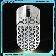 Piao Aa IPI Float Hollow Out 3-Mode Wireless E-Sport Gaming Mouse 8000Hz Paw3395 Carbon Fiber Cu