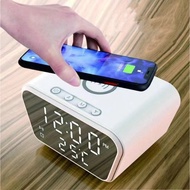 Digital LED Alarm Clock Wireless Phone Charger 15W Fast Charging Station LED Display For iPhone Wireless Fast Charging