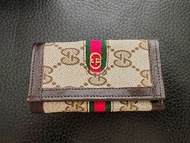 GUCCI 經典款啡色 Monogram 鎖匙包
