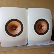 What Hi-Fi 5 Stars KEF LS50 Meta hi-e...