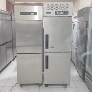 UPRIGHT FREEZER 2 PINTU BEKAS