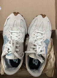 New Balance 327 米白淺藍色