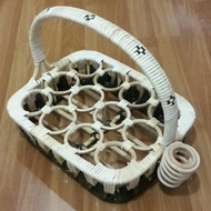 MURAHH Tempat Aqua Gelas Unik Isi 12 Cup Keranjang Bawang Rotan Tempat Air Mineral Gelas Wadah Air M