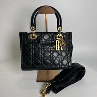 DIOR 黑黛妃包 5*4