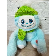 Dandee Yeti Abominable Snowman Doll Plays The Song "Let It Snow" And Somersault. 8 Inch Animation