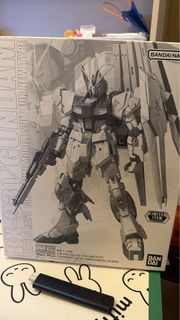 萬代 RX-93 ν Gundam Ver.Ka MG 1/100 Mechanical Clear