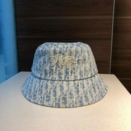 LV555 Colorful Striped Bucket Hat