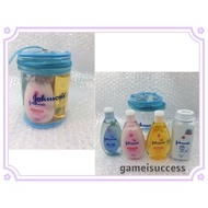 Johnson's Baby Travel Kit set mandian baby