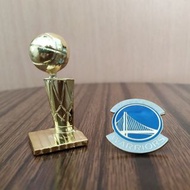 NBA Champion 2015, 2017, 2018 Golden State Warriors Pin + Trophy Miniature 金州勇士 襟章 + NBA 總冠軍 獎盃模型