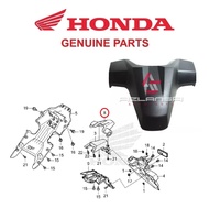Cover RR Fender Upper ( 80106-K0W-N00 ) ADV 150 & ADV 160 💯 Honda Original