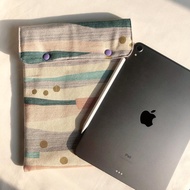 平板扣子收納包 // iPad收納包 (繽紛燙金粉/藍)