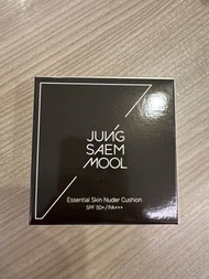Jung Saem Mool Essential Skin Nuder Cushion