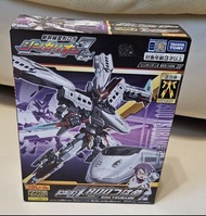 Takara Tomy 新幹線變形機器人 Z800 燕子號