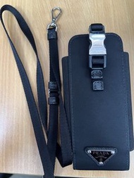 Prada 黑色尼龍手機袋 1ZT023