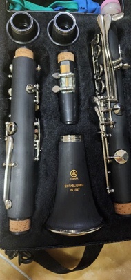 YAMAHA YCL-255 Clarinet with Hard Case