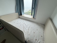 Iloom cusino bed with guards & mattress