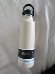 Hydro flask 21oz