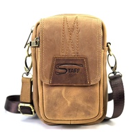 Chinatown Leather กระเป๋าหนังแท้ มือถือ  ร้อยเข็มขัด iphone พลัส  มีสายสะพายได้ สีน้ำตาล STAFF