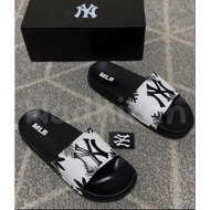 NY mlb SLOP SANDALS || PREMIUM QUALITY men's & women's slip-on sandals, comfortable to wear on the f